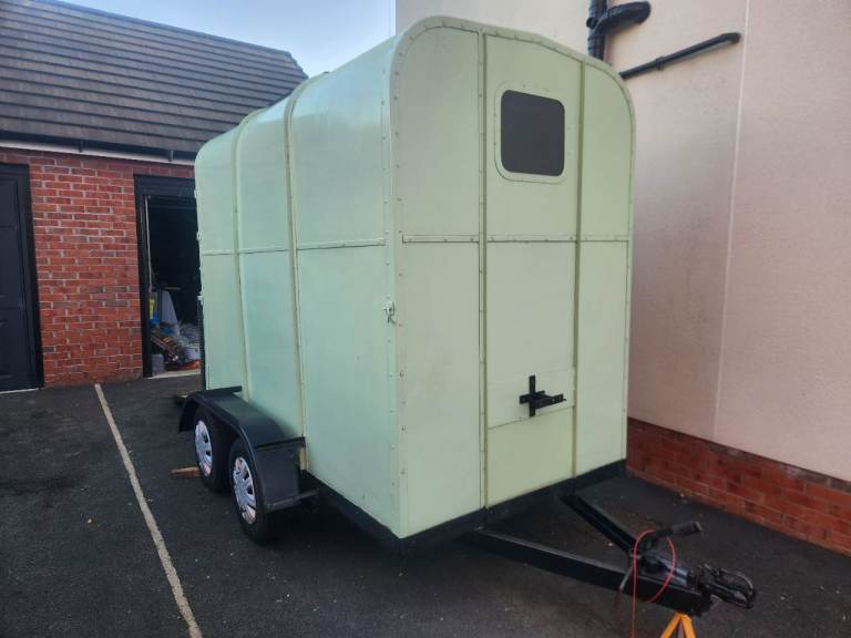 Rice horse box trailer 