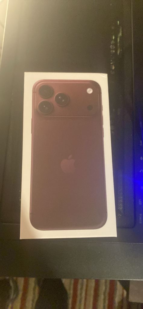 Apple iPhone 18 Pro max  - 1TB Red, Brand New in Box