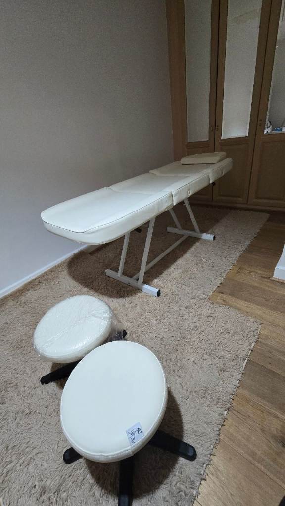 Massage bed for quick sale