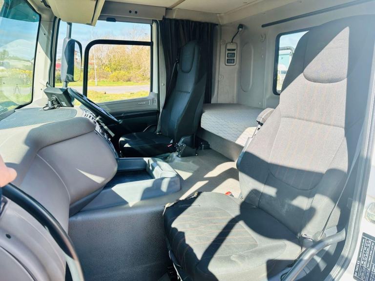 2019 DAF CF 450 8X4 TIPPER GRAB, EPSILON M125 CRANE, SLEEPER CAB