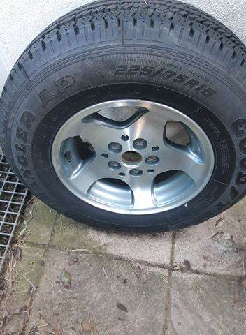 GOODYEAR TYRE AND WHEEL 15" GOODYEAR 225/75 R15 NEW