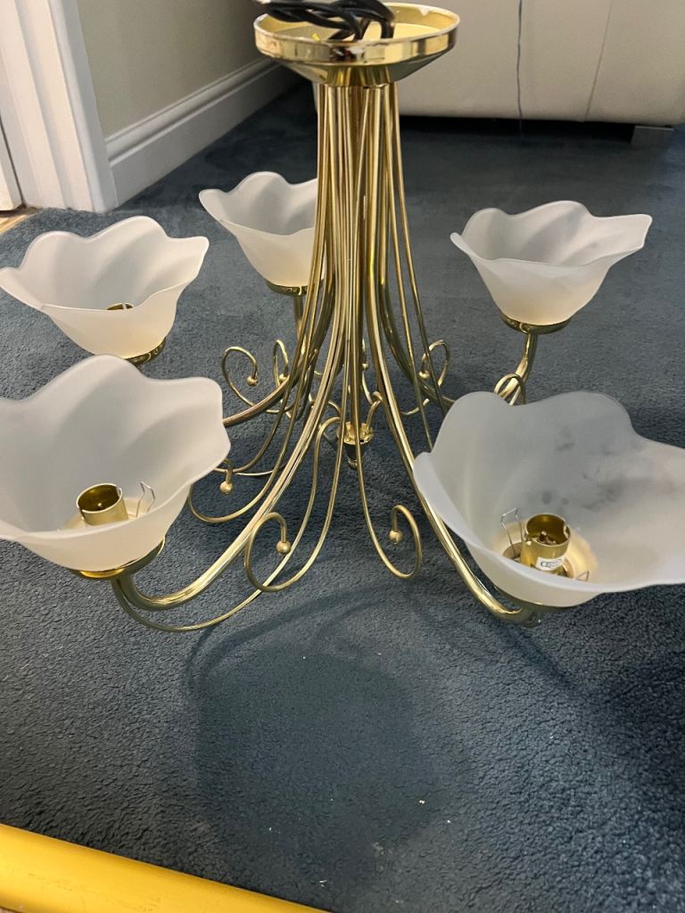 Ceiling light fitting 