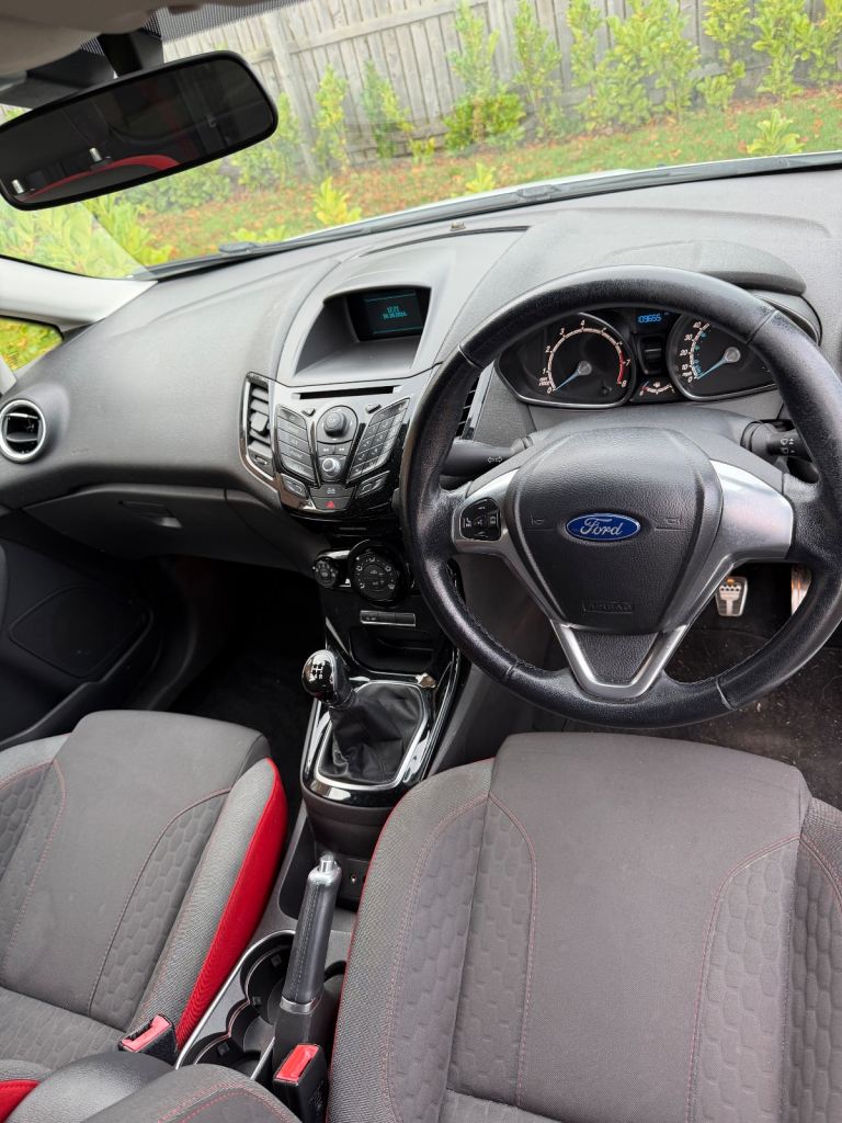 Ford, FIESTA, Hatchback, 2014, Manual, 998 (cc), 3 doors