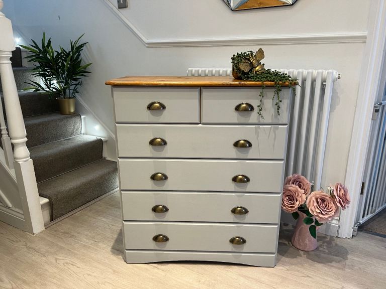 Beautiful Solid wood Chest of Drawers, Grey With antique bronze half moon cup handles. 