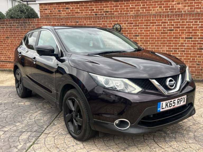 2015 Nissan Qashqai 1.5 dCi n-tec SUV 5dr Diesel Manual 2WD Euro 6 (s/s) (110 ps) Diesel Manual
