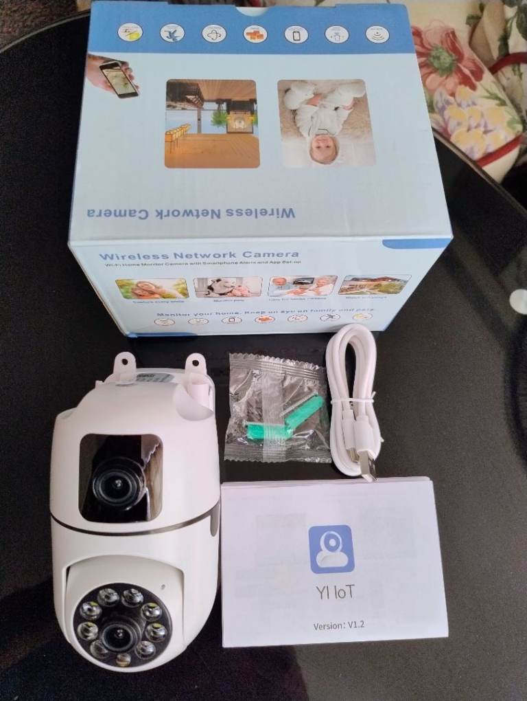 Yi iot Dual Lens Security Camera 2304x1296P HD infrared night vision Wifi 2.4GHz