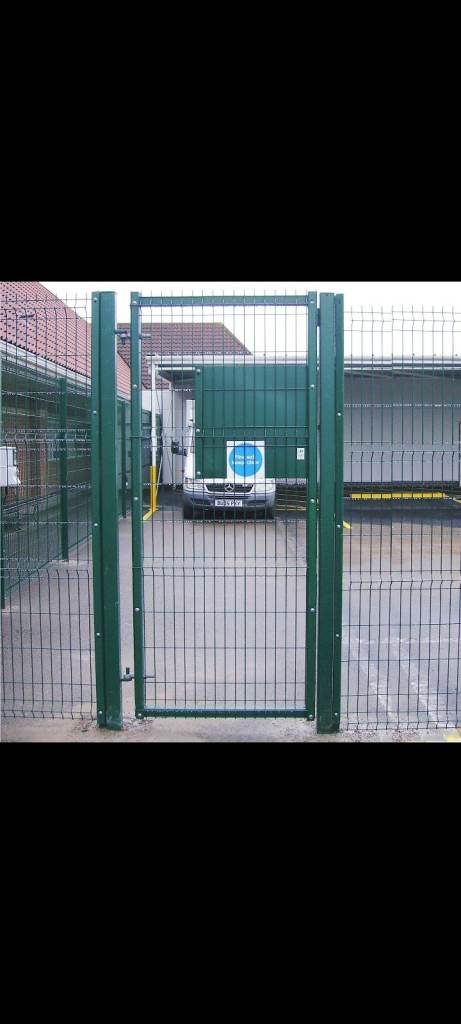 GATES!!! HEAVY DUTY METAL MESH SECURITY GATES SINGLE AND DOUBLE AVAILABLE