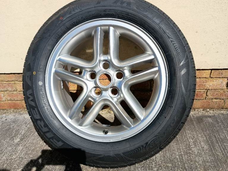 235 60 18" NEW JEEP SUV TYRE + ALLOY WHEEL