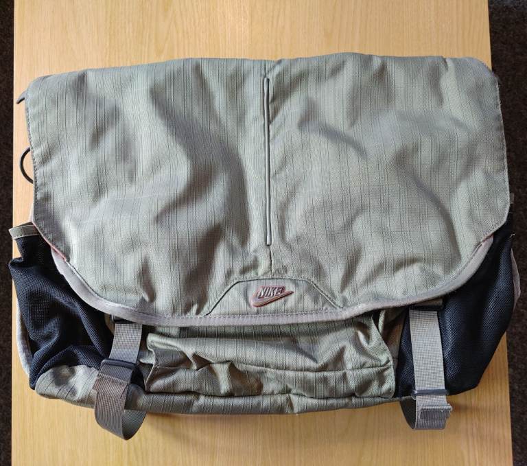 Nike Connection Messenger Bag Cordura Olive Vintage (BA2348)