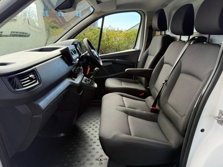 2022 Nissan Primastar 2.0 dCi 30 Visia Panel Van 5dr Diesel Manual L2 Euro 6 (s/s) (110 ps) PANEL...