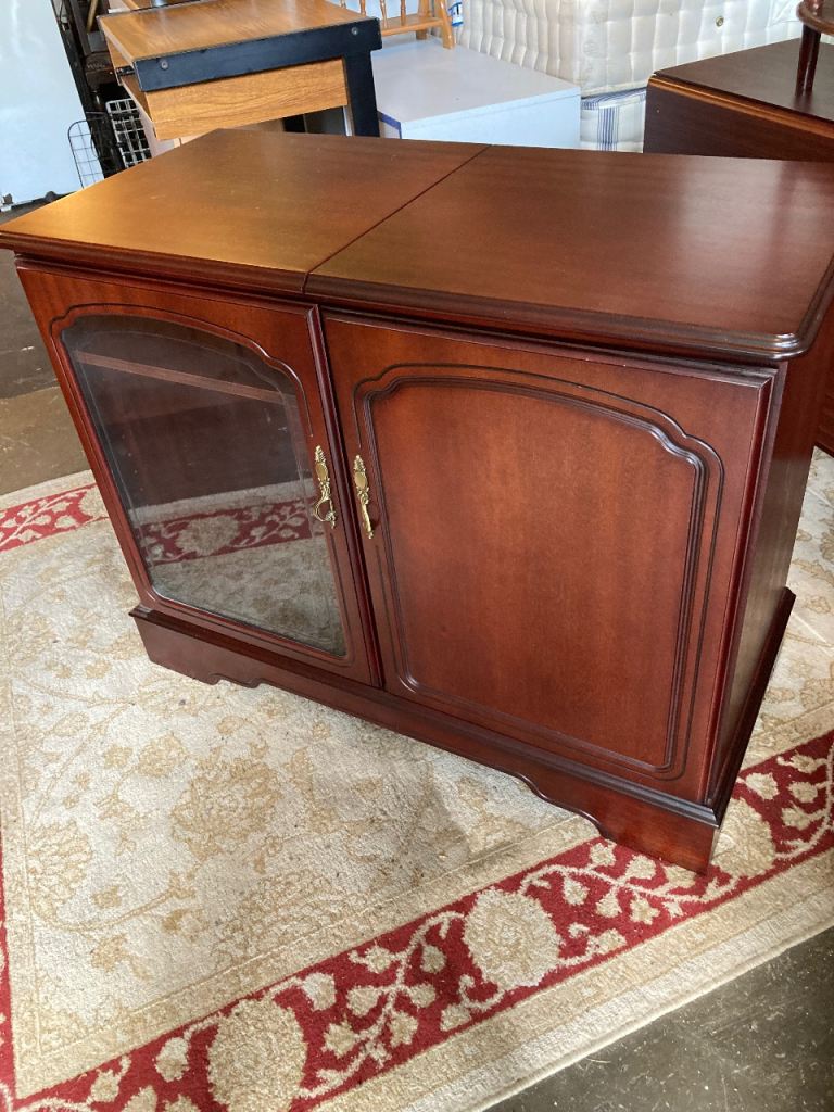 Mahogany Sideboard Cabinet with CD/DVD Storage and Glass Door