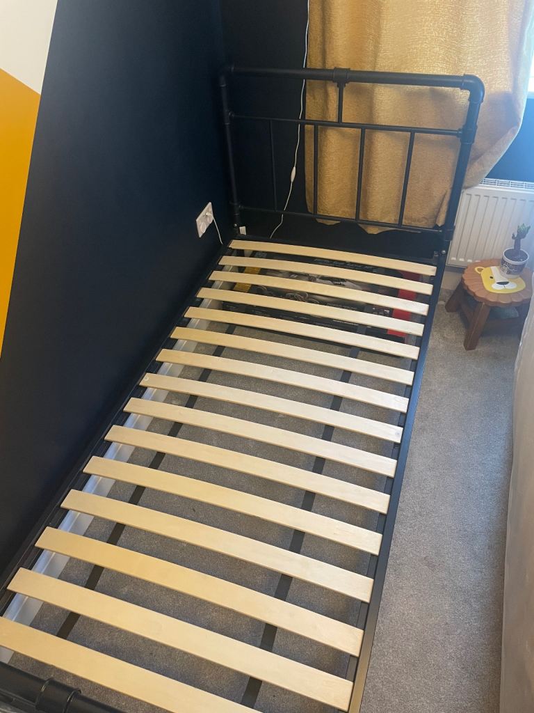 Navy blue Metal bed frame