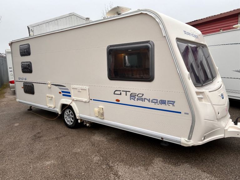 BAILEY RANGER GT60 540-6 3x FIXED BUNK BEDS , MOTOR MOVER ! Immaculate! 