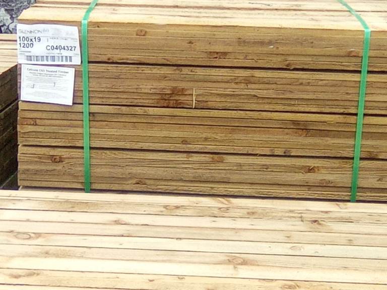 New fence slats