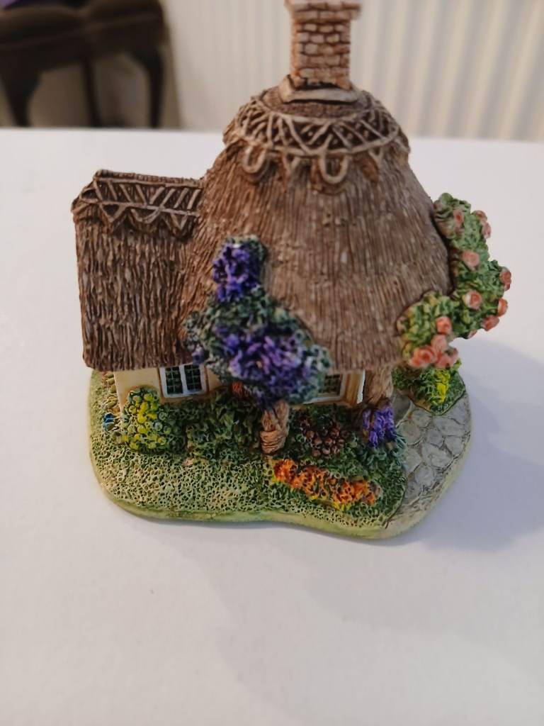 Lilliput lane Cottage 