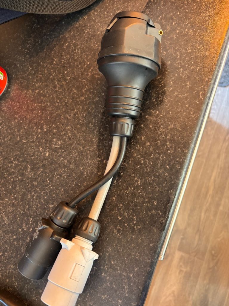 7 pin to 13 pin car to caravan connector