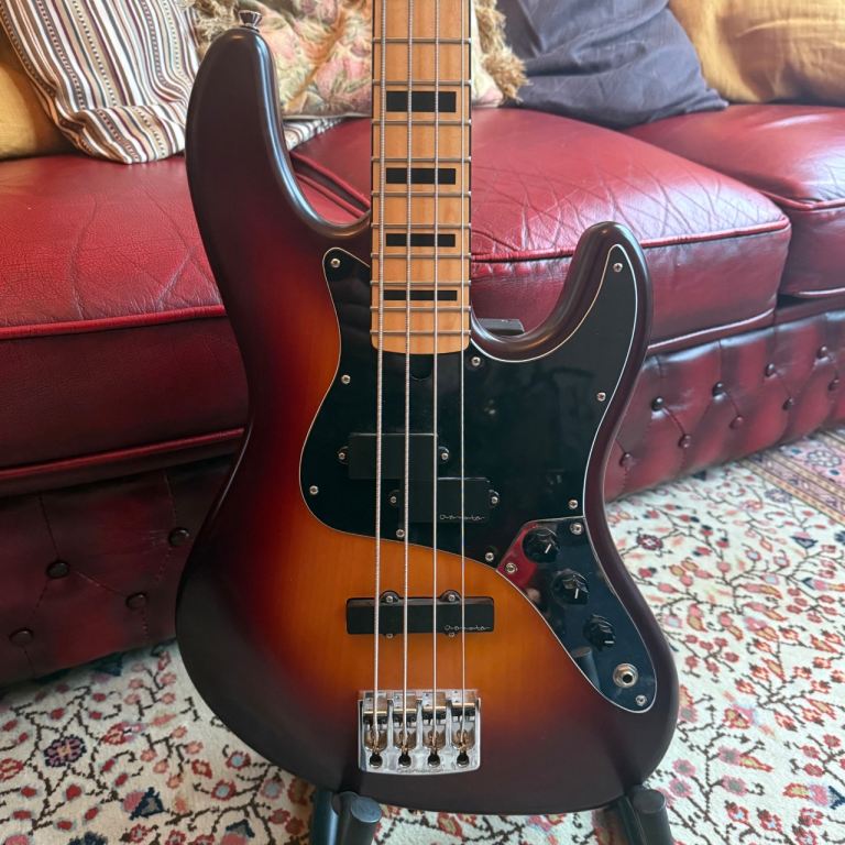 Overwater J Series Bass Guitar 2012 - Sunburst