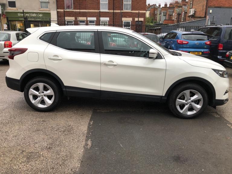2021 Nissan Qashqai 1.3 DiG-T Acenta Premium 5dr