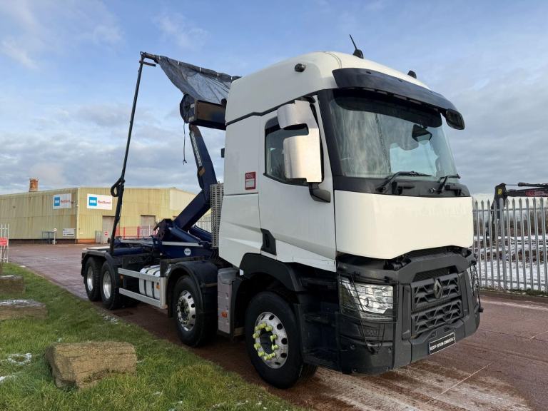 RENAULT C430 2017 EURO 6, HIGH ROOF SLEEPER, 8X4 BOUGHTON HOOK LOADER
