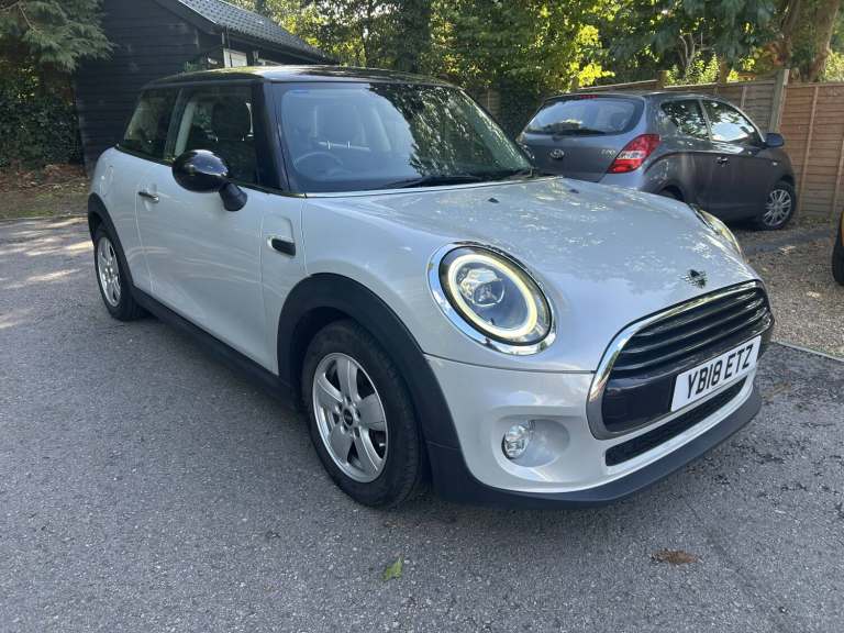 2018 MINI Hatch 1.5 Cooper 3-Door Hatch Hatchback Petrol Manual
