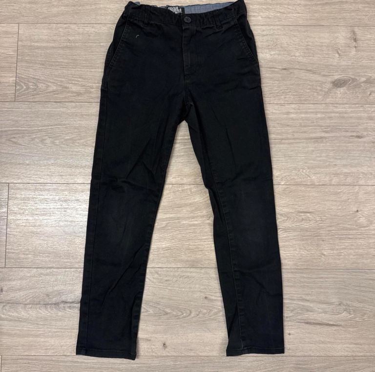 Boys H&M dark navy slim fit jeans - 9/10 yrs