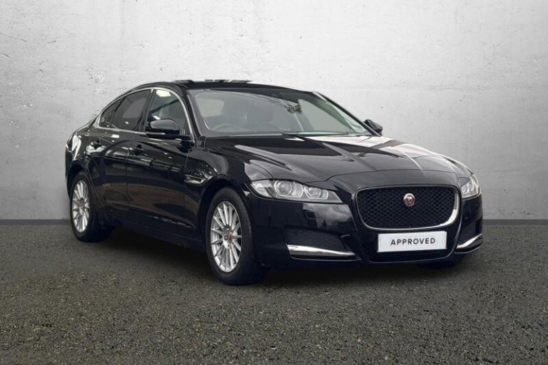 JAGUAR XF 2.0d Prestige 4dr Auto