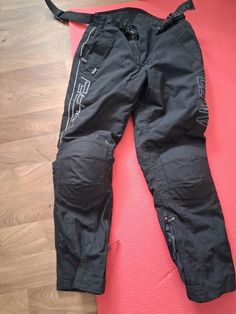 Akito XS motorbike trousers 