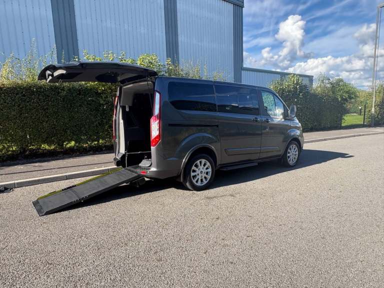 2020 Ford Tourneo Transit Custom Titanium WAV WCHAIR RAMP 4 SEATS - NEW WET BELT