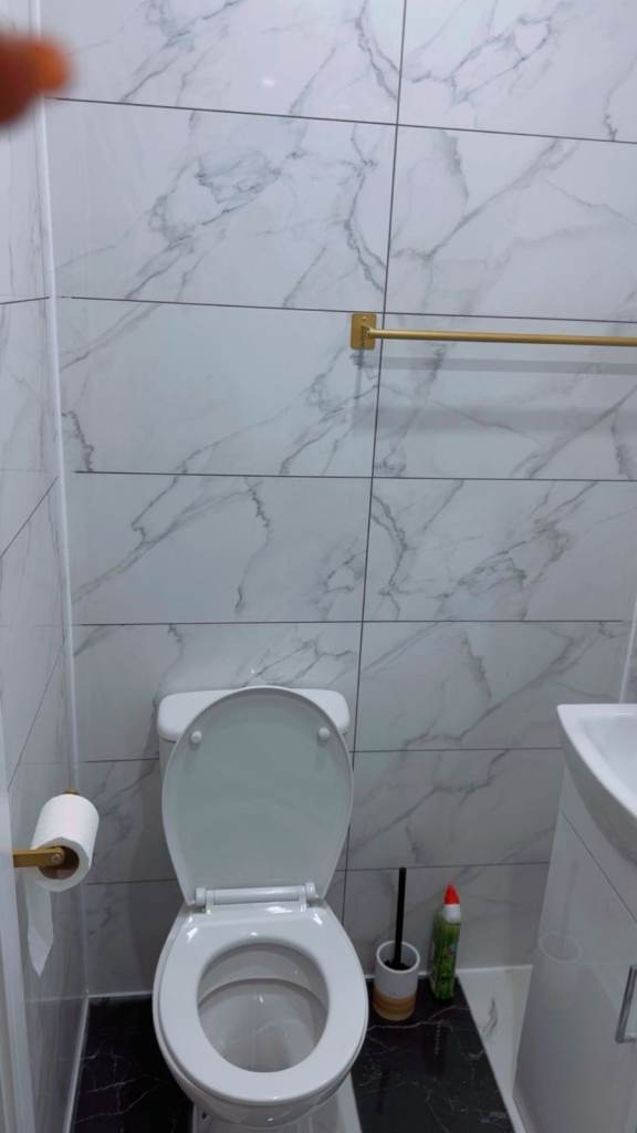 XL Double Ensuite Room with balcony