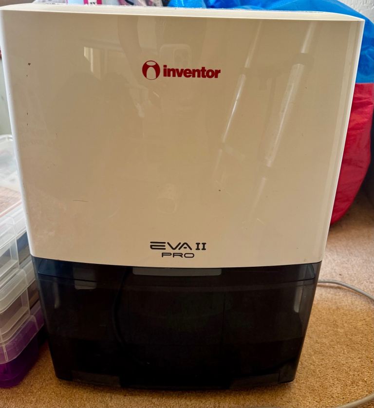Inventor EVA II PRO Dehumidifier – White, Good Condition
