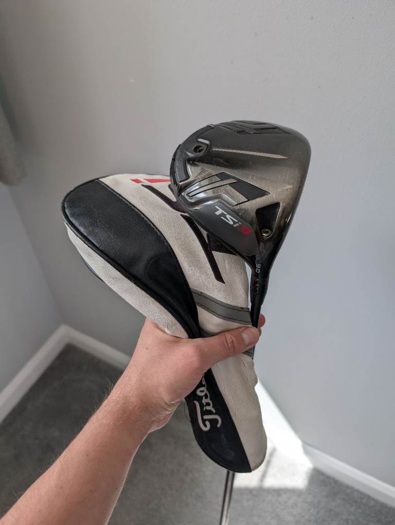 Titleist TSi 3 TSI3 Driver 9.0 Degrees Stiff Flex Hzrdus Shaft NEW GRIP Headcove