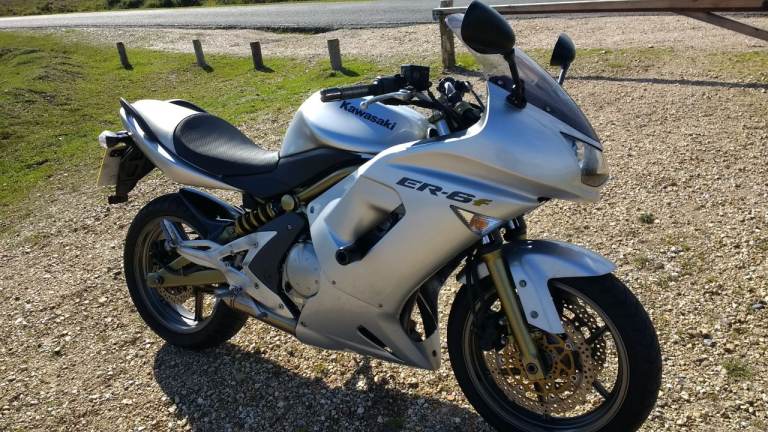 Kawasaki ER6F (EX 650 A6F) 2006 (56) only 5300 miles.