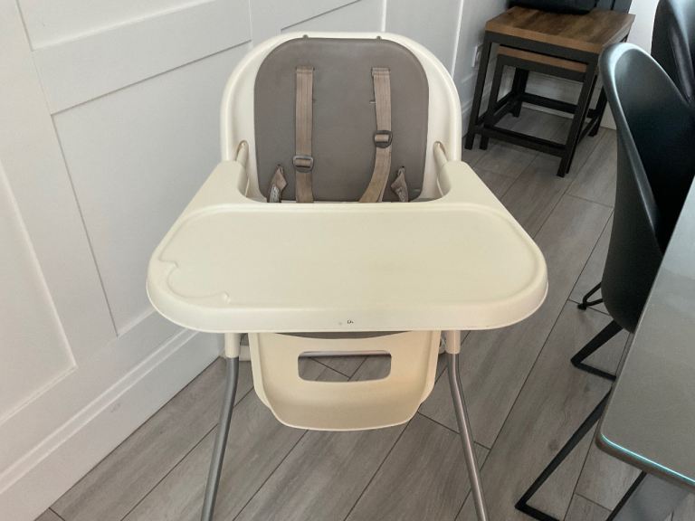 Mama and papa high chair