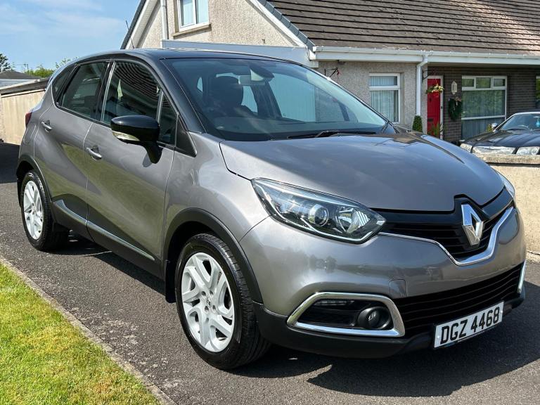 Renault, CAPTUR, Hatchback, 2016, Manual, 1461 (cc), 5 doors