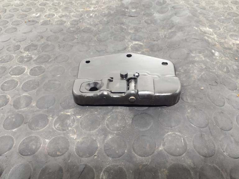 Mercedes E Class Rh Roof Latch 2009-2017