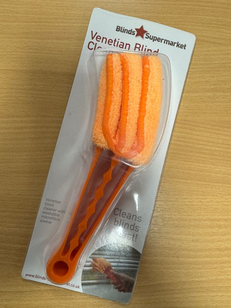 Venetian blind - wet / dry - cleaner / duster
