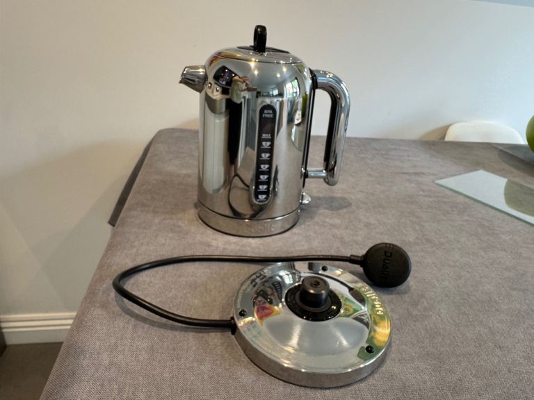 Dualit Kettle - needs fixing