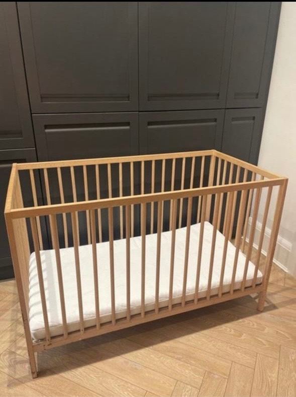 Wooden Baby Cot with Mattress – Good Condition