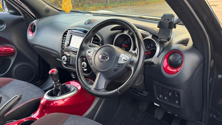 2016 Nissan Juke 1.2 DiG-T N-Connecta 5dr HATCHBACK PETROL Manual