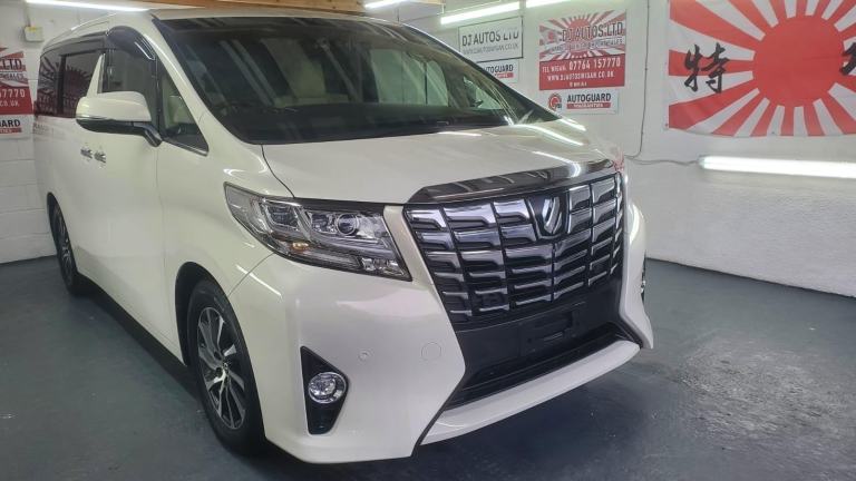 Toyota Alphard 3500cc auto executive lounge leather 27k miles 2015 4.5 grade 