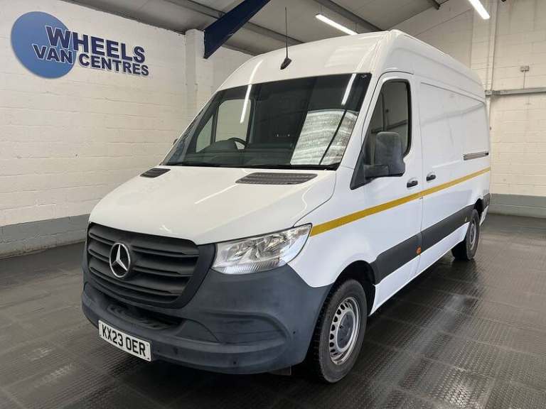 Mercedes-Benz Sprinter 2.0 315 CDI Progressive Panel Van 5dr Diesel Manual RWD L2 H2 Euro 6 (s/s)...