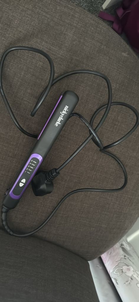 Nicky Clarke Hair Straighteners – Purple and Black, Good Condition