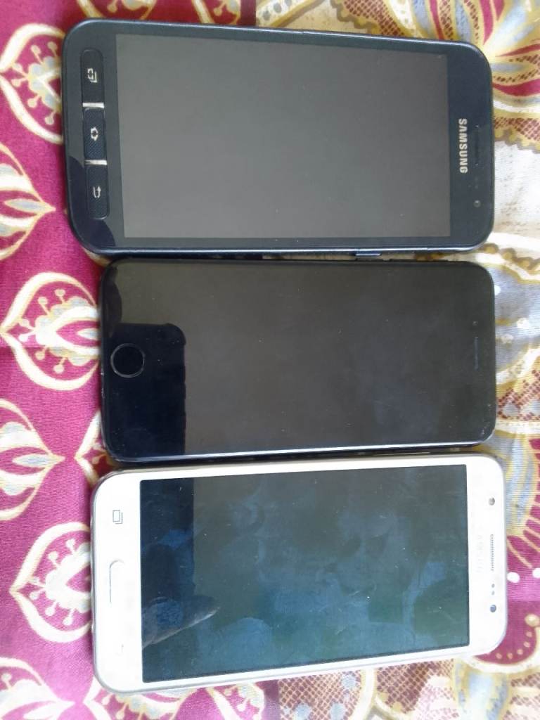 Mobile phones faulty non working (3) items 