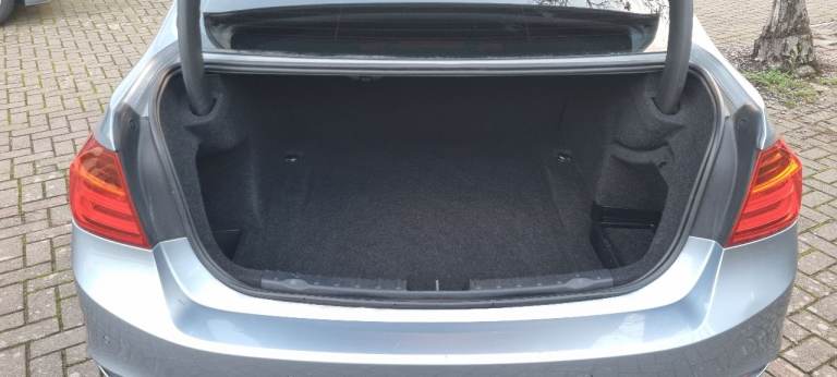 2013 BMW 316I Se Full Service History 