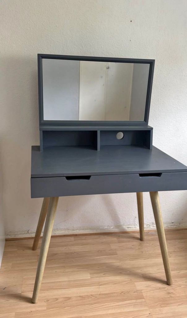 Modern Grey Dressing Table with Mirror and Drawers