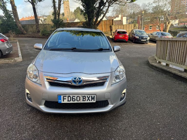 Toyota, AURIS, Hatchback, 2011, Semi-Auto, 1798 (cc), 5 doors