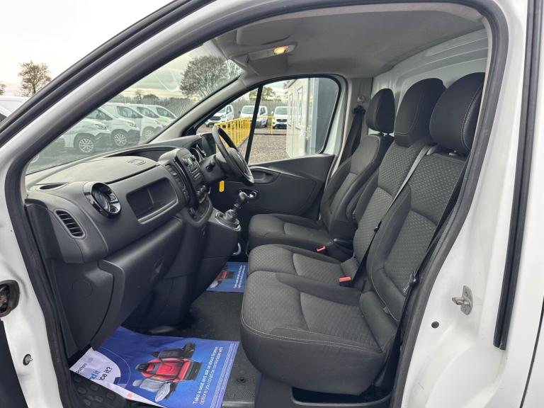 2017 Vauxhall Vivaro 1.6 CDTi 2900 BiTurbo ecoTEC Sportive L2 H1 Euro 6 (s/s) 5dr PANEL VAN Diese...
