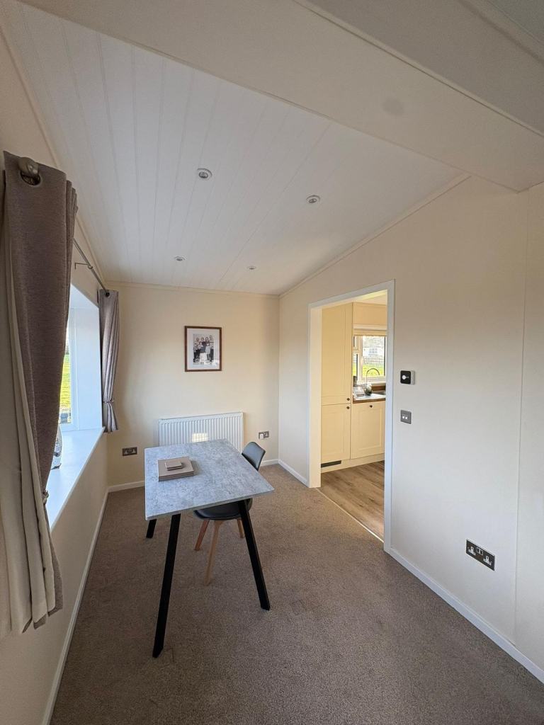 27 Croft Park in Cheshire  - Lodge / Caravan 