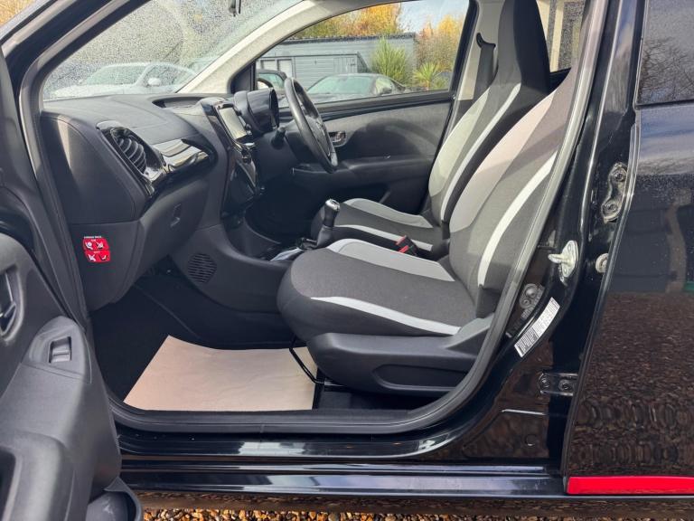 2017 Toyota Aygo 1.0 VVT-i x-press Euro 6 5dr Petrol