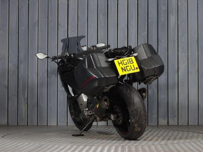 2018 18 KAWASAKI Z1000 SX